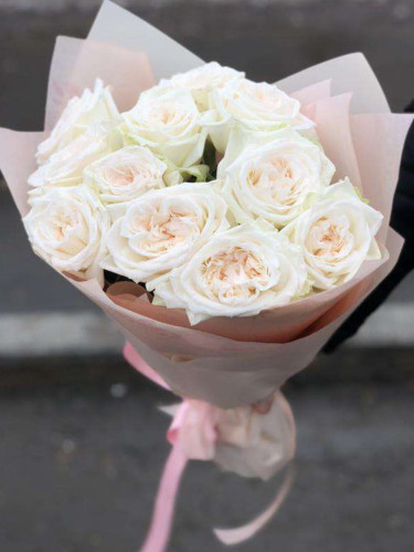 Пионовидная роза White O’Hara - 11 шт.