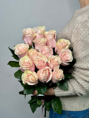 Розовые Розы Pink Mondial 90 см - 15 шт.