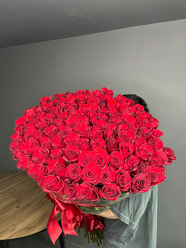 Букет из 101 высокой розы 100 см