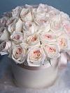 25 пионовидная роза White O’Hara в шляпной коробке фото 1