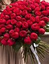 101 пионовидная роза Red Piano фото 1