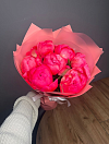 Букет из 7 коралловых пионов фото 1